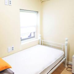 Отель 24 Guesthouse Daehakro Южная Корея, Сеул - отзывы, цены и фото номеров - забронировать отель 24 Guesthouse Daehakro онлайн комната для гостей фото 3
