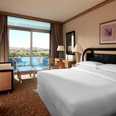 Отель Sheraton Cesme Чешме комната для гостей
