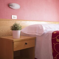 Hotel Junior Римини удобства в номере