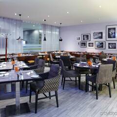 Отель Novotel London West питание