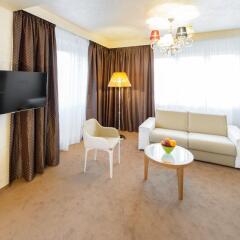Myo Hotel Mysterius комната для гостей