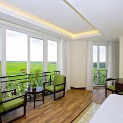 Lasenta Boutique Hotel Hoian балкон