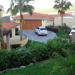 Отель Cabo Vacation Home Мексика, Кабо-Сан-Лукас - отзывы, цены и фото номеров - забронировать отель Cabo Vacation Home онлайн парковка