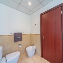 Отель HiGuests Vacation Homes - Bahar 1 ванная