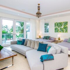 Mayfair Estates in Seven Mile Beach, Cayman Islands from 573$, photos, reviews - zenhotels.com guestroom photo 3