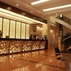 Отель Zhongshan Dongyue Hotel Китай, Чжуншань - отзывы, цены и фото номеров - забронировать отель Zhongshan Dongyue Hotel онлайн интерьер отеля фото 5