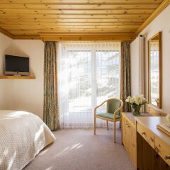 Отель Europa -St. Moritz Швейцария, Санкт-Мориц - отзывы, цены и фото номеров - забронировать отель Europa -St. Moritz онлайн комната для гостей фото 5