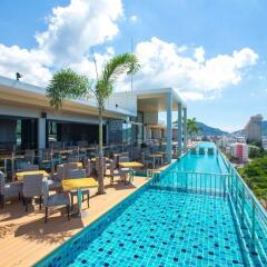 The Marina Phuket Hotel бассейн фото 3