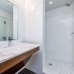 Отель The Fairwind Hotel США, Майами-Бич - отзывы, цены и фото номеров - забронировать отель The Fairwind Hotel онлайн ванная
