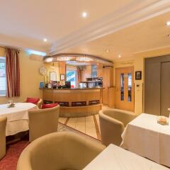 Отель Austria Classic Hotel Hölle Австрия, Зальцбург - отзывы, цены и фото номеров - забронировать отель Austria Classic Hotel Hölle онлайн гостиничный бар