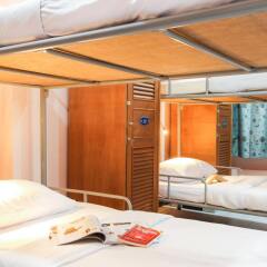 Hostel At 8 Sukhumvit Bangkok Бангкок комната для гостей фото 5