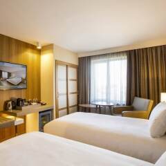 AC Hotel by Marriott, Manchester Salford Quays комната для гостей фото 5