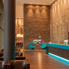 Отель Motel One Dresden am Zwinger спа