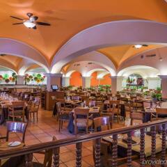 Отель Holiday Inn Guadalajara Expo питание