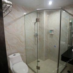 Отель Zheshang Business Hostel (Shenzhen Shangbu Road) Китай, Шэньчжэнь - отзывы, цены и фото номеров - забронировать отель Zheshang Business Hostel (Shenzhen Shangbu Road) онлайн ванная фото 2