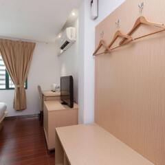 Отель ZEN Rooms Jalan Raja Laut Chowkit Малайзия, Куала-Лумпур - отзывы, цены и фото номеров - забронировать отель ZEN Rooms Jalan Raja Laut Chowkit онлайн комната для гостей фото 3