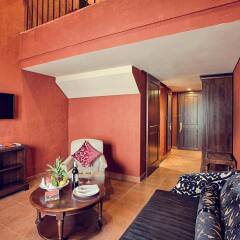 Отель Mercure Danang French Village Bana Hills Вьетнам, Дананг - отзывы, цены и фото номеров - забронировать отель Mercure Danang French Village Bana Hills онлайн комната для гостей фото 3