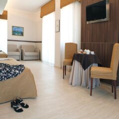 Hotel Mondial Порто Реканати комната для гостей фото 5