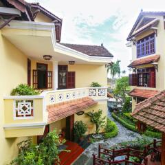 Lotus Hoi An Boutique Hotel & Spa Хойан балкон