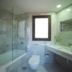 Hotel Caledonian in Barcelona, Spain from 142$, photos, reviews - zenhotels.com bathroom