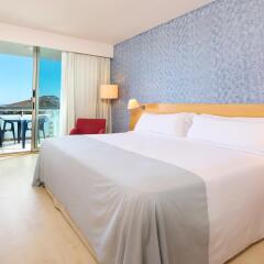 Отель Tryp Port Cambrils комната для гостей фото 3