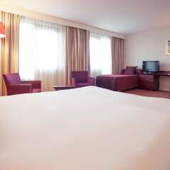 Отель Mercure Brussels Airport с домашними животными