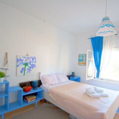 Гостевой Дом Barlee BeachFront House Metamorfosi детские мероприятия фото 2