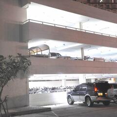 Отель Jomtien Beach Condo Building S парковка