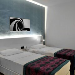Etap Altinel Aliaga Hotel Турция, Дикили - отзывы, цены и фото номеров - забронировать отель Etap Altinel Aliaga Hotel онлайн комната для гостей фото 4