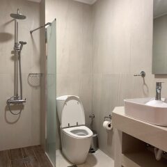 Отель Ioli Village Греция, Пефкохори - отзывы, цены и фото номеров - забронировать отель Ioli Village онлайн ванная фото 2