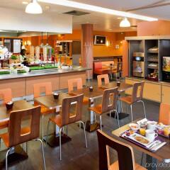 Отель ibis Paris Bercy Village Франция, Париж - отзывы, цены и фото номеров - забронировать отель ibis Paris Bercy Village онлайн гостиничный бар