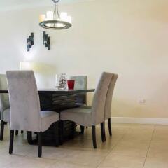 Отель New Kingston Guest Apt at Sonoma Estate комната для гостей фото 3