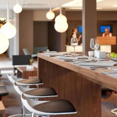 Отель Novotel Nuernberg Messezentrum Германия, Нюрнберг - отзывы, цены и фото номеров - забронировать отель Novotel Nuernberg Messezentrum онлайн питание фото 2