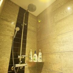 Tara Hotel бассейн