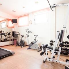Hotel Artiem Capri фитнесс-зал