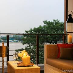 Отель Riva Surya Bangkok балкон