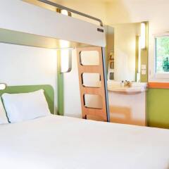 Отель Ibis Budget Lyon Centre - Gare Part Dieu Франция, Лион - отзывы, цены и фото номеров - забронировать отель Ibis Budget Lyon Centre - Gare Part Dieu онлайн комната для гостей фото 5