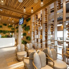 Oakwood Hotel Journeyhub Phuket Патонг