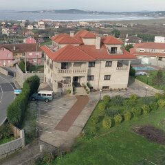 Отель Pensión Residencia A Cruzán - Adults Only пляж