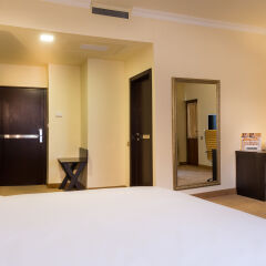 Paris Hotel in Yerevan, Armenia from 157$, photos, reviews - zenhotels.com room amenities photo 2