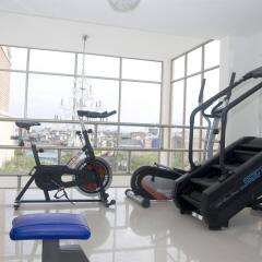 Hotel Calima Real фитнесс-зал