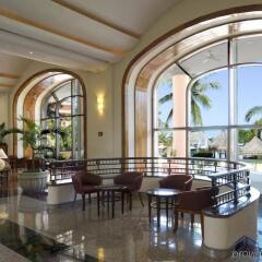 Отель Grand Fiesta Americana Coral Beach Cancun Мексика, Канкун - 9 отзывов об отеле, цены и фото номеров - забронировать отель Grand Fiesta Americana Coral Beach Cancun онлайн гостиничный бар