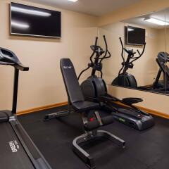 Отель Best Western Port Columbus США, Колумбус - отзывы, цены и фото номеров - забронировать отель Best Western Port Columbus онлайн фитнесс-зал фото 2