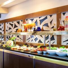 Prestige Garden Hotel питание