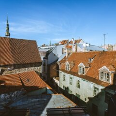 Отель Bearsleys Blacksmith Apartments Латвия, Рига - отзывы, цены и фото номеров - забронировать отель Bearsleys Blacksmith Apartments онлайн приотельная территория