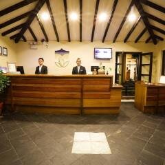Отель Atithi Resort & Spa Непал, Покхара - отзывы, цены и фото номеров - забронировать отель Atithi Resort & Spa онлайн интерьер отеля