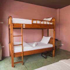 Отель Feung Nakorn Balcony Rooms And Cafe Бангкок детские мероприятия фото 2