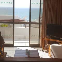 Отель Albufeira Sea Balcony by Rentals in Algave (11) Албуфейра комната для гостей фото 3