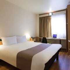 Отель ibis Lisboa José Malhoa комната для гостей фото 4