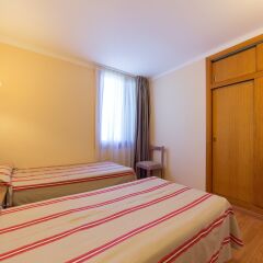 Отель Apartamentos Carlos V комната для гостей